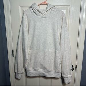 NWT Men’s Fabletics Light Heathered Cream Hooded Pullover, size Large